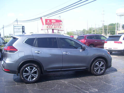 2017 Nissan Rogue for sale at Patricks Car & Truck in Whiteland IN