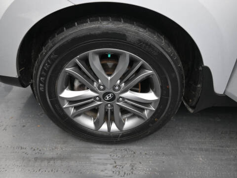 2015 Hyundai Tucson SE