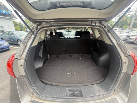 2012 Nissan Rogue S
