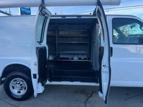 2024 Chevrolet Express 3500