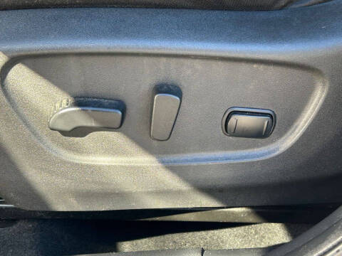 2017 Nissan Rogue Sport SV