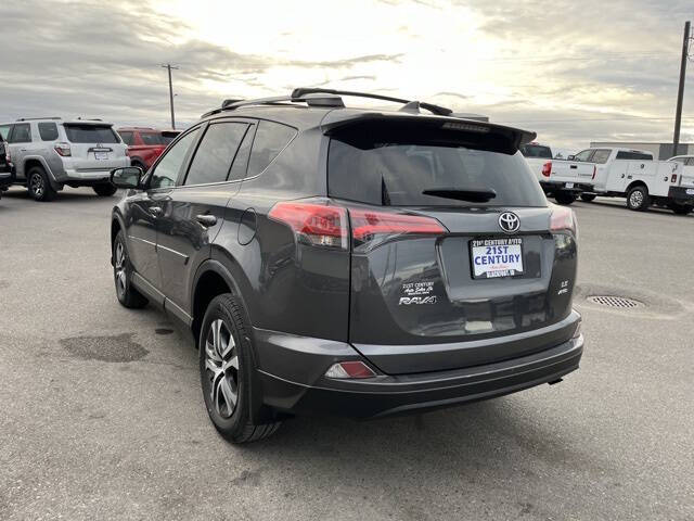 2018 Toyota RAV4 LE