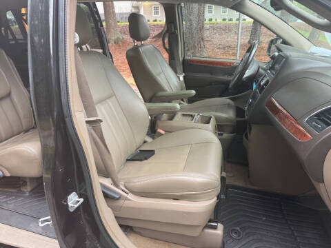 2015 Chrysler Town and Country Touring