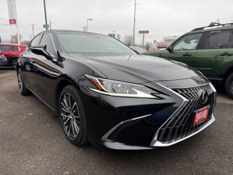 2023 Lexus ES 250