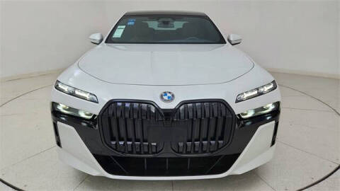 2023 BMW 7 Series 740i