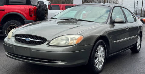 2003 Ford Taurus