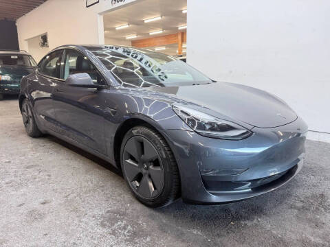 2021 Tesla Model 3 Standard Range Plus