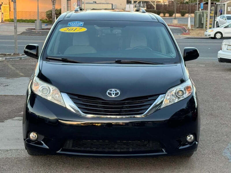 2017 Toyota Sienna
