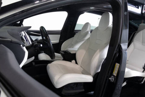 2017 Tesla Model X 90D