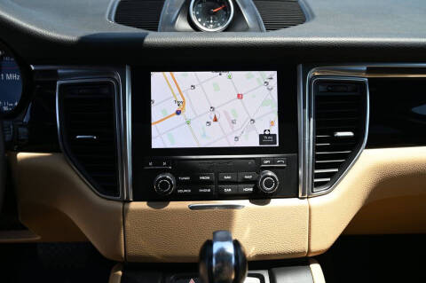 2018 Porsche Macan S