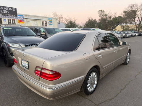 2001 Mercedes-Benz E-Class E 320