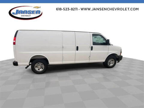 2025 Chevrolet Express 2500