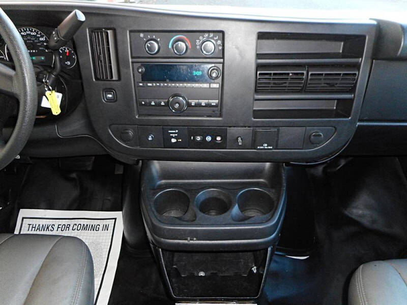 2017 Chevrolet Express LS 2500