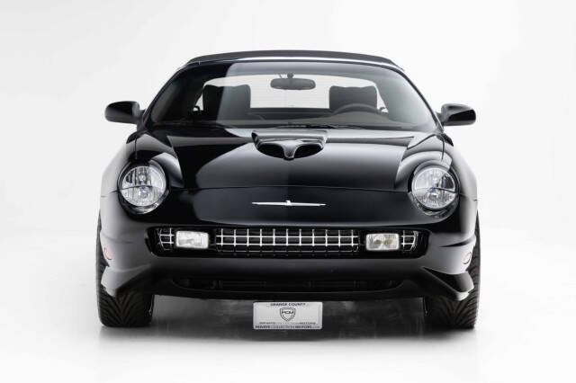2002 Ford Thunderbird Deluxe