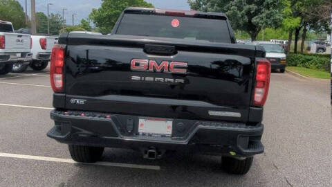2025 GMC Sierra 1500 Elevation Standard