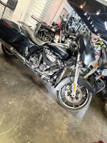 2020 Harley-Davidson Street Glide