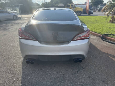 2015 Hyundai Genesis Coupe 3.8