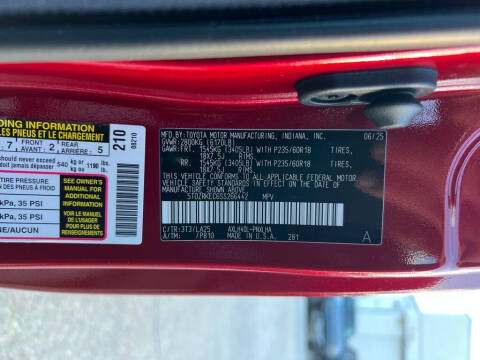 2025 Toyota Sienna Limited 7-Passenger