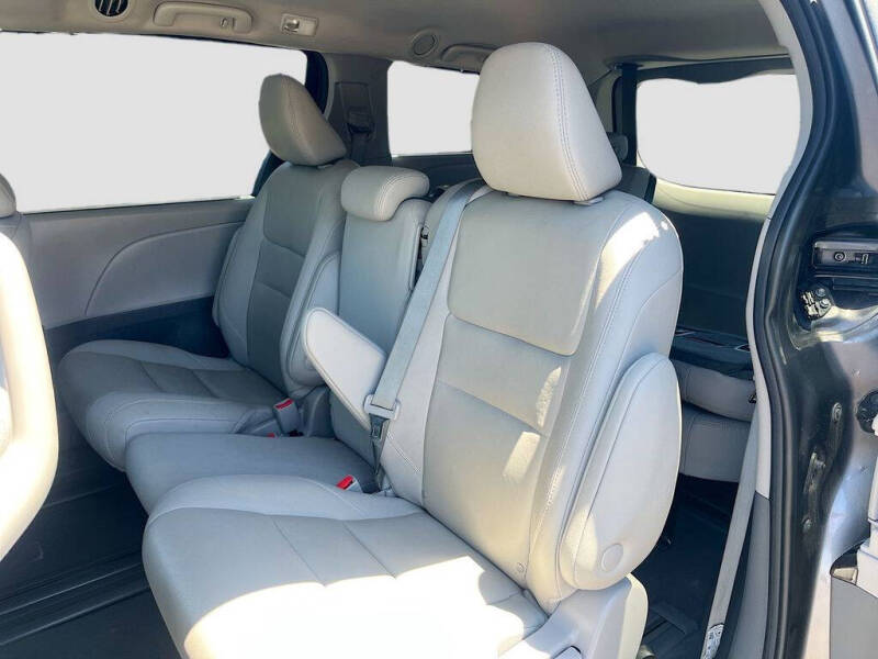 2020 Toyota Sienna