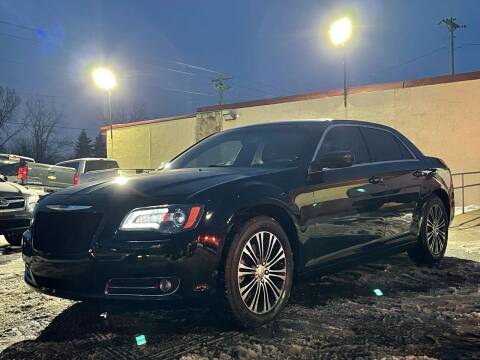 2013 Chrysler 300 for sale at North Imports LLC in Burnsville MN