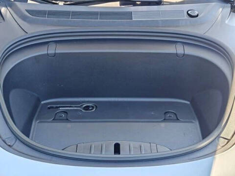 2019 Tesla Model 3 Mid Range