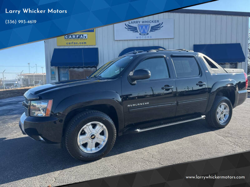 2012 Chevrolet Avalanche LT's photo