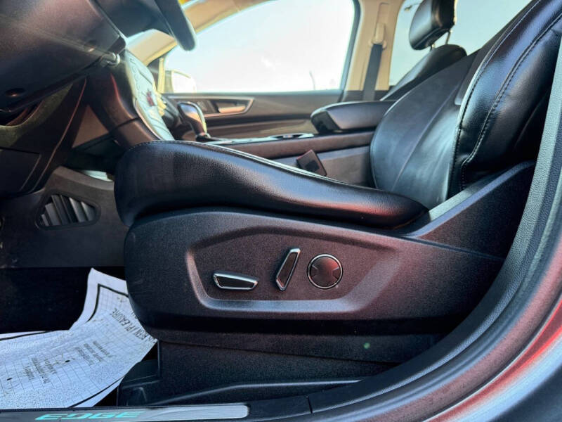 2018 Ford Edge Titanium