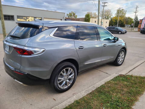 2024 Buick Enclave Essence