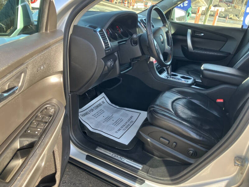 2009 GMC Acadia SLT-2