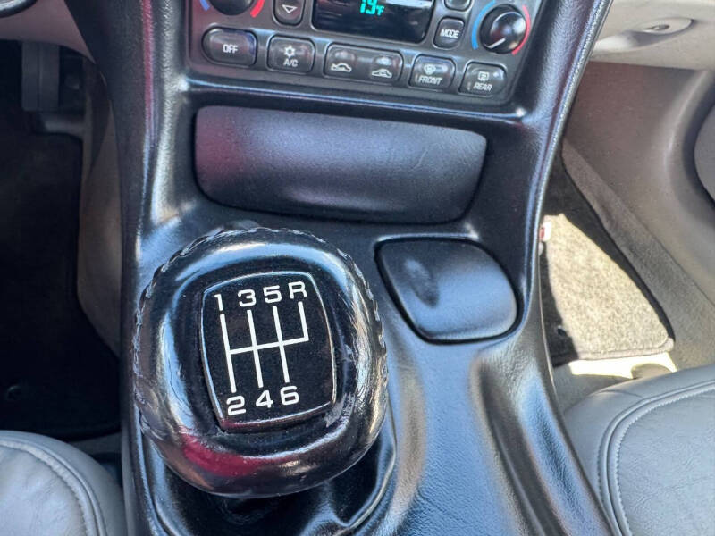 2004 Chevrolet Corvette
