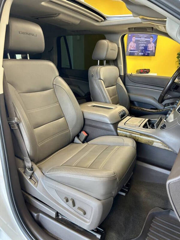 2016 GMC Yukon Denali