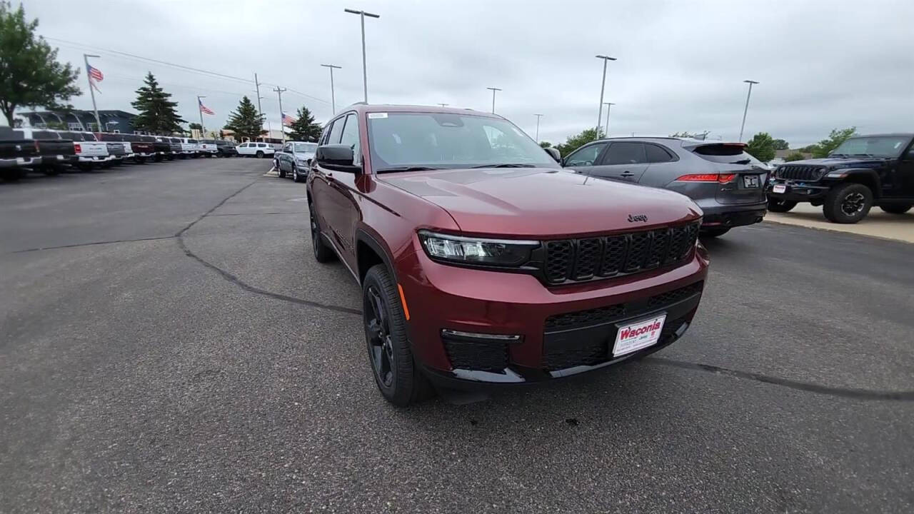 2024 Jeep Grand Cherokee L for sale at Victoria Auto Sales in Victoria, MN