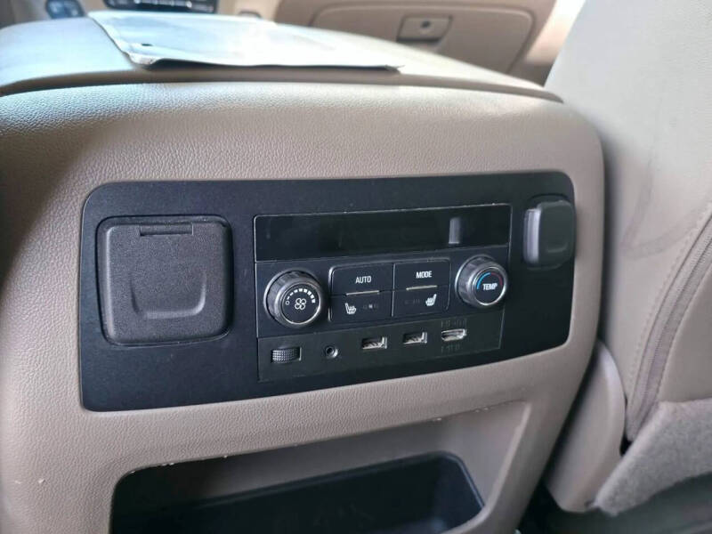 2018 GMC Yukon XL SLT