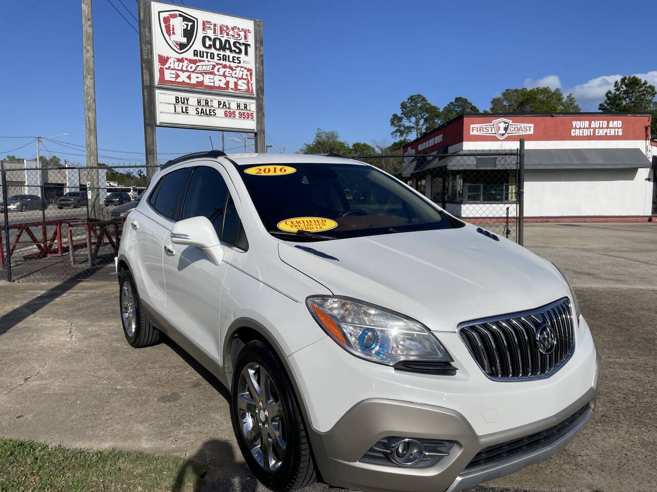 White 2016 Buick Encore Leather Leather 4dr Crossover 1