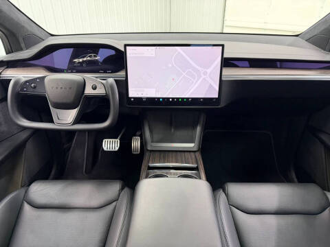 2023 Tesla Model X Standard Range