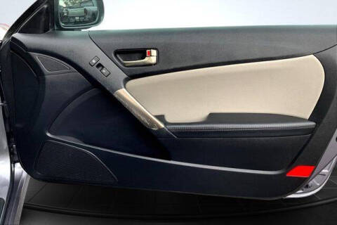 2016 Hyundai Genesis Coupe