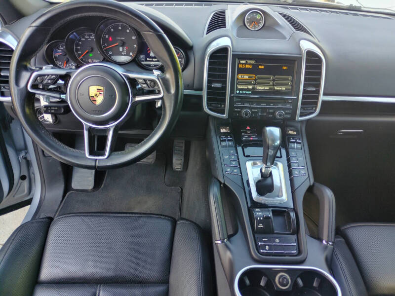 2016 Porsche Cayenne