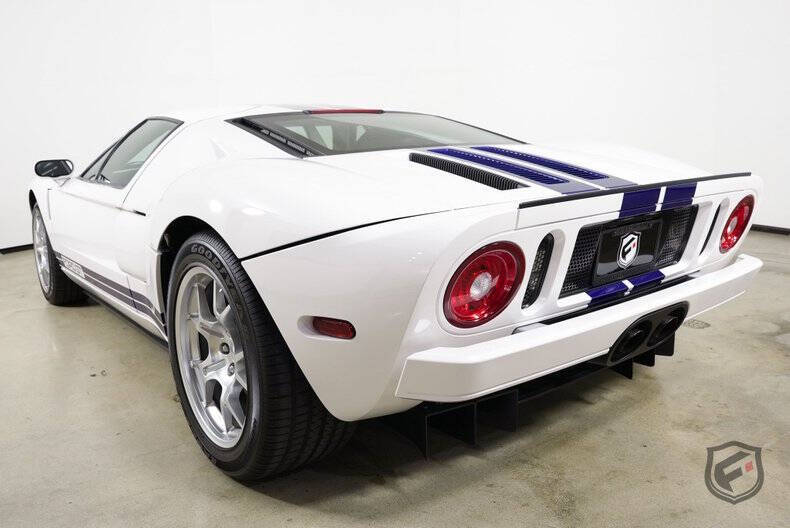 2005 Ford GT