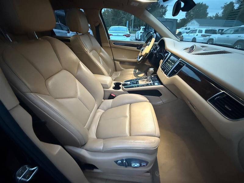 2016 Porsche Macan S