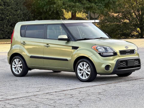 2012 Kia Soul +