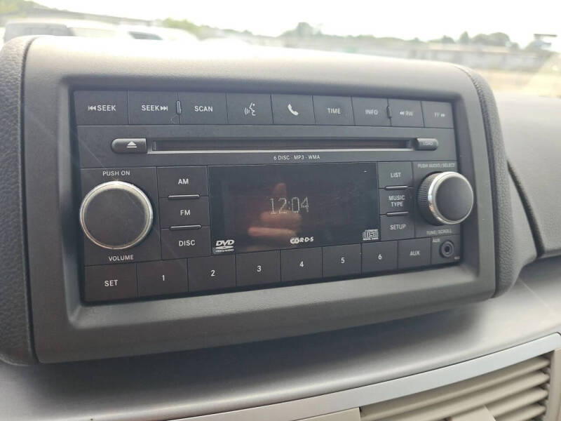 2011 Volkswagen Routan