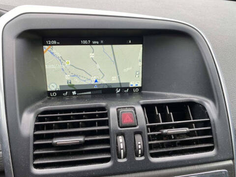 2016 Volvo XC60 T5 Premier