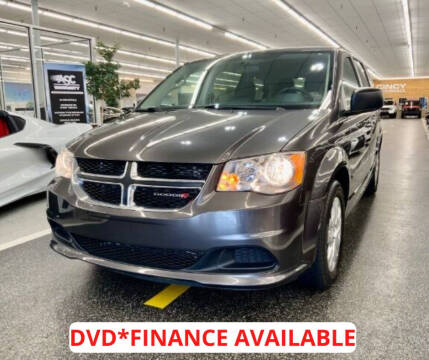 2017 Dodge Grand Caravan for sale at Dixie Imports in Fairfield OH