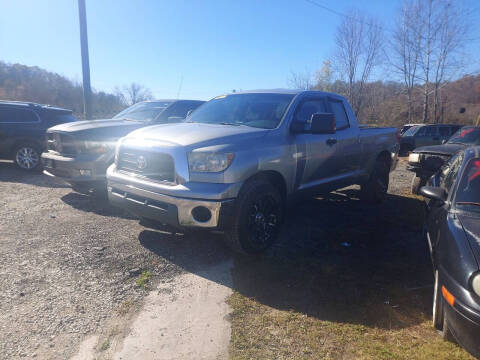 2008 Toyota Tundra for sale at LEE'S USED CARS INC in Ashland KY