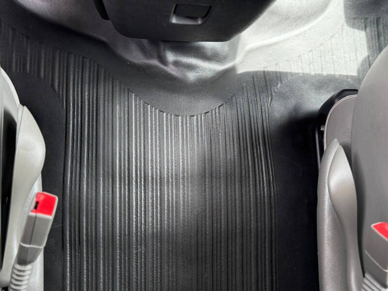 2022 Chevrolet Express 2500