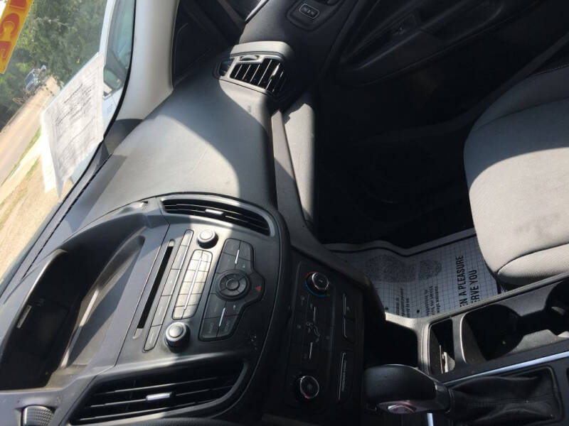 2017 Ford Escape S