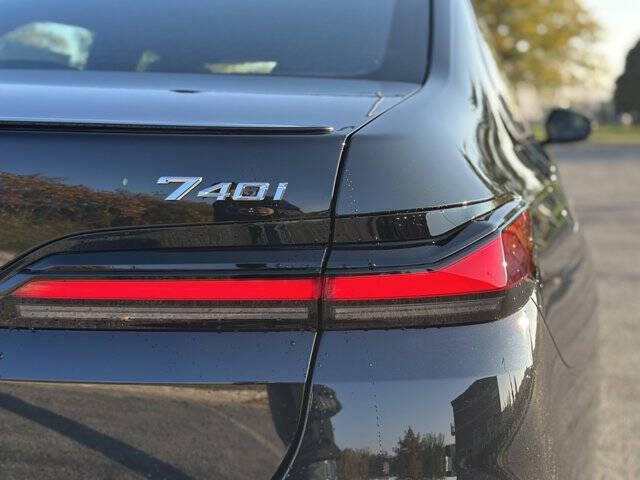 2026 BMW 7 Series 740i xDrive