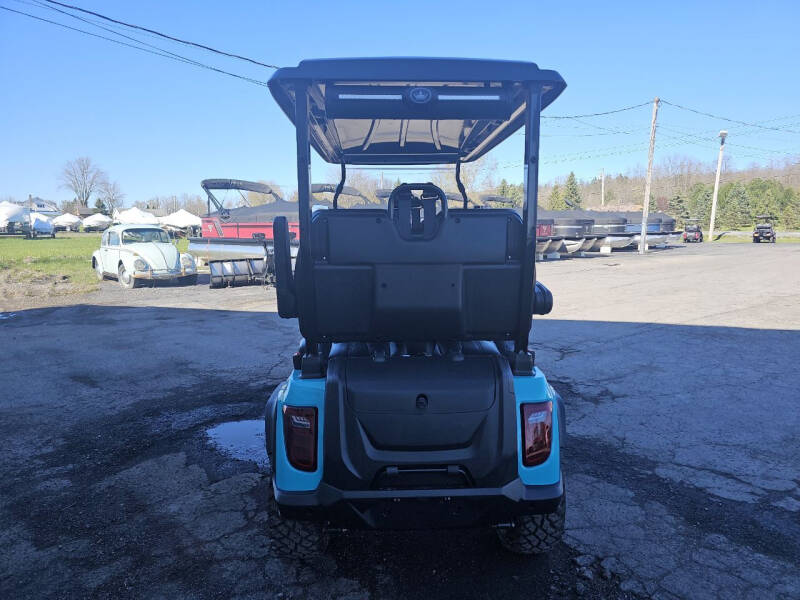 2024 Evolution Maverick 4