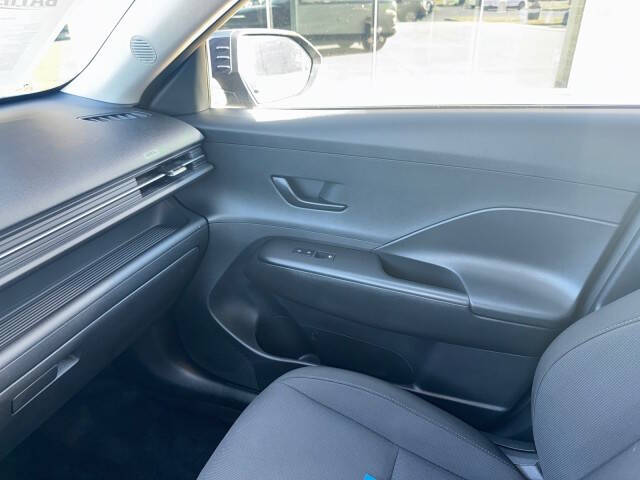 2025 Hyundai Kona SEL