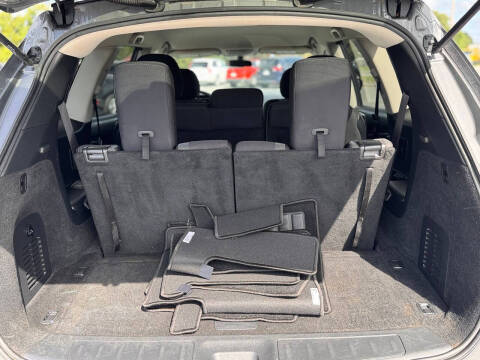 2020 Nissan Pathfinder S